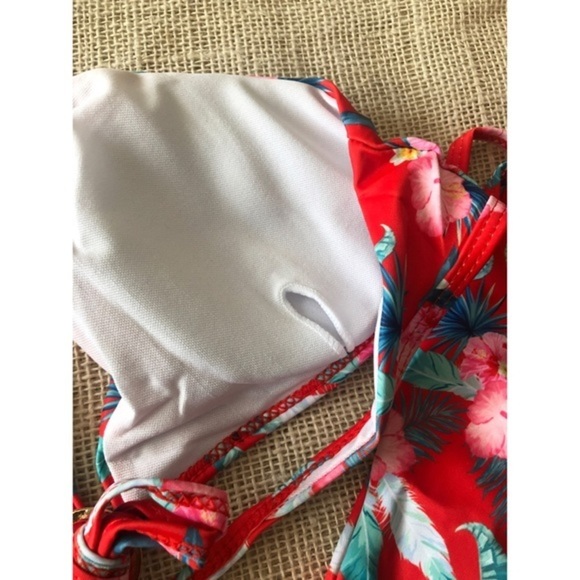 3-Piece Tropical Print Bikini Top and Cheeky Bottom w/ Matching Wrap SIZES M & L - Picture 8 of 11